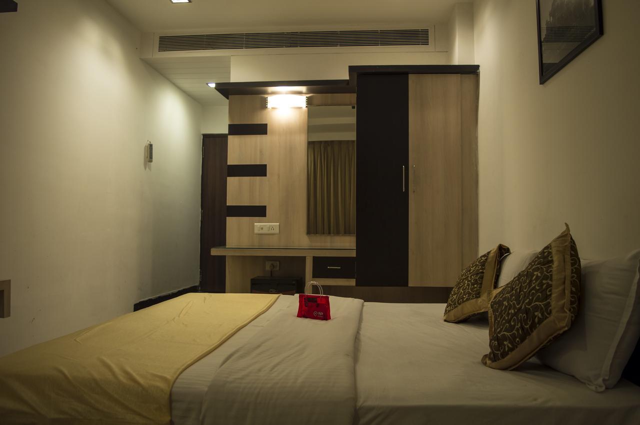 Oyo 751 Hotel Shree Palace Бхопал Экстерьер фото